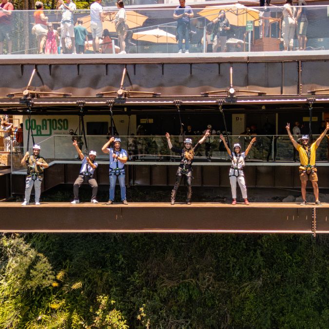 corajoso com pessoas